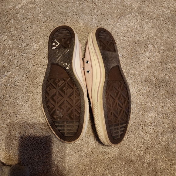 Converse shoreline plum - Picture 4 of 4